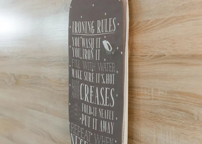 Smart з ремонтом дешево в центрі пл теодора 5 Apartamento