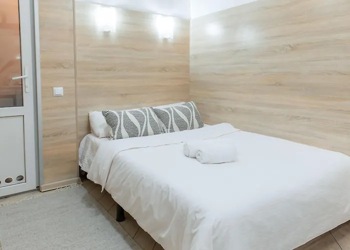 Apartamento Smart з ремонтом дешево в центрі пл теодора 5 *