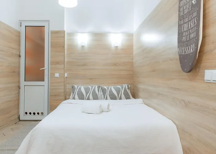 Smart з ремонтом дешево в центрі пл теодора 5 Apartamento Leópolis